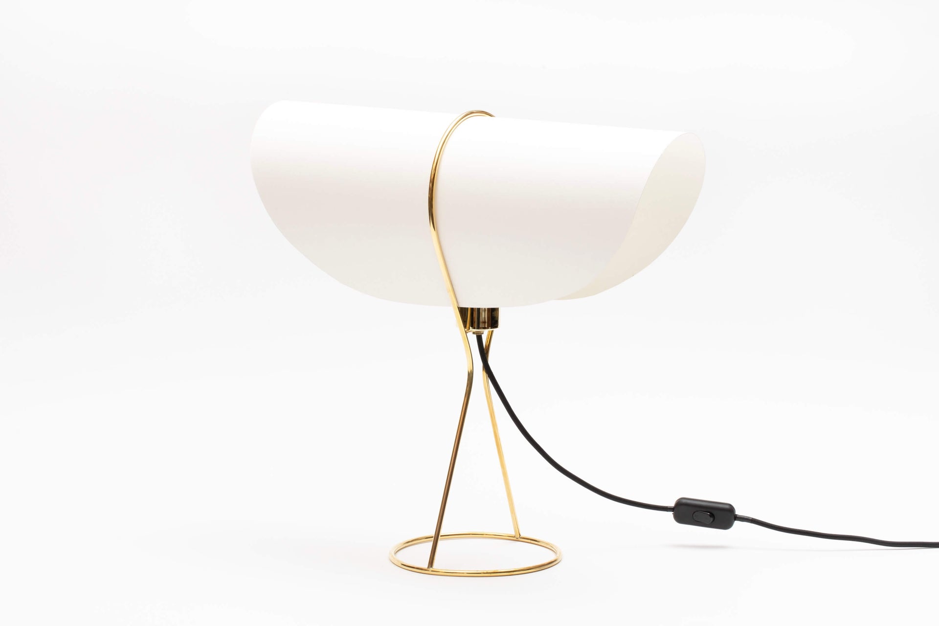 Auboeck_Tischleuchte_Nonne