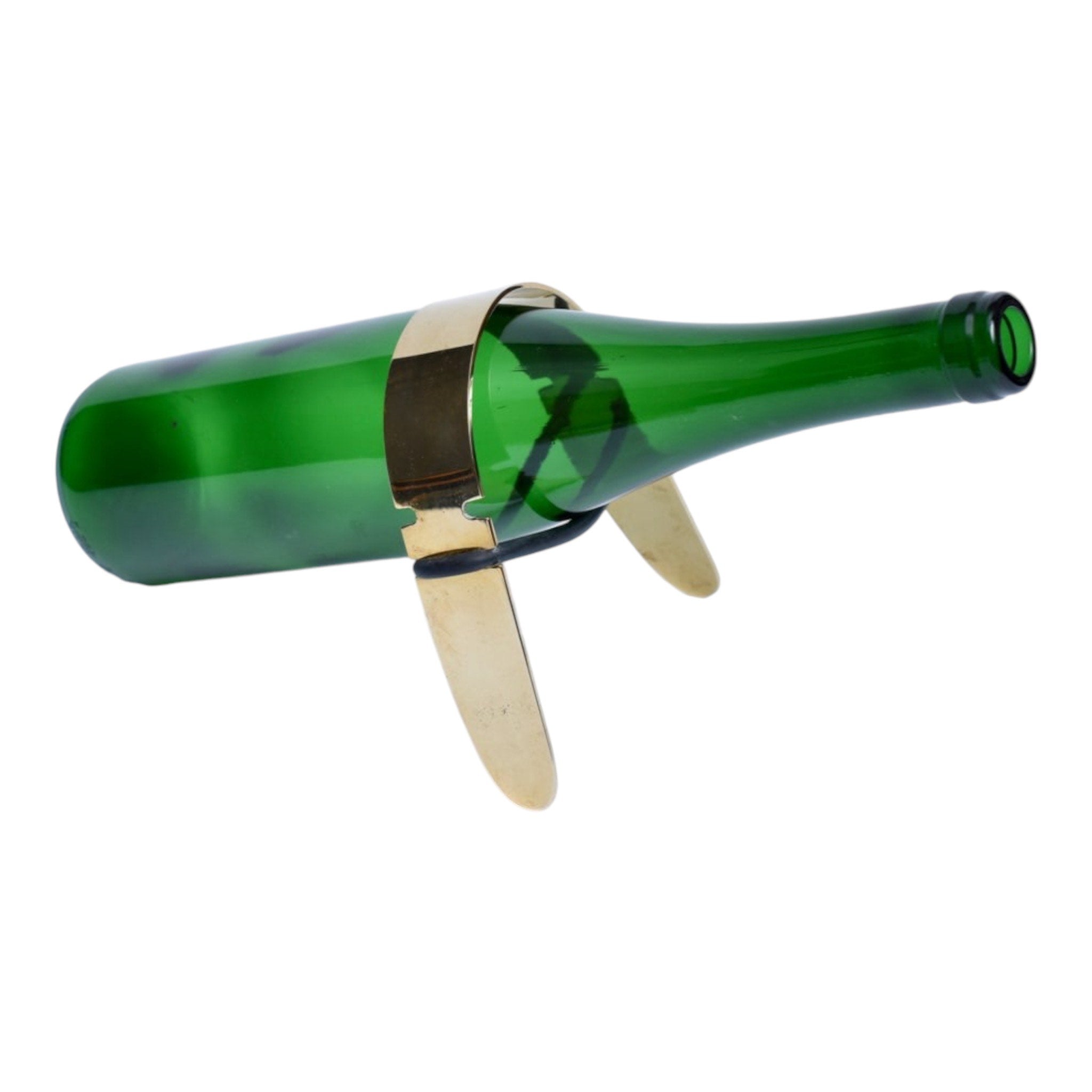 Bottle holder for every wine lover in brass