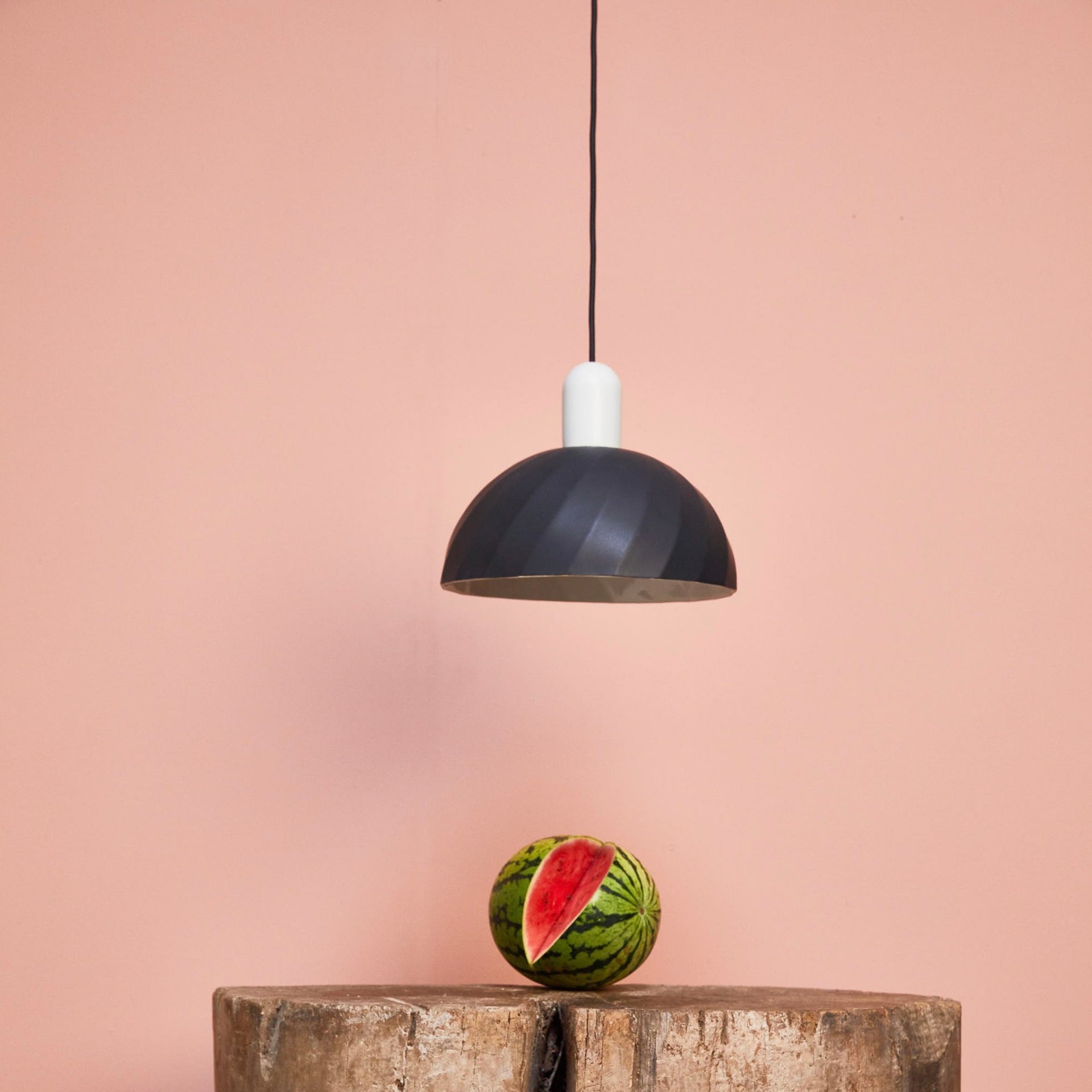 Pendelleuchte_Conquina_big_mit_Melone