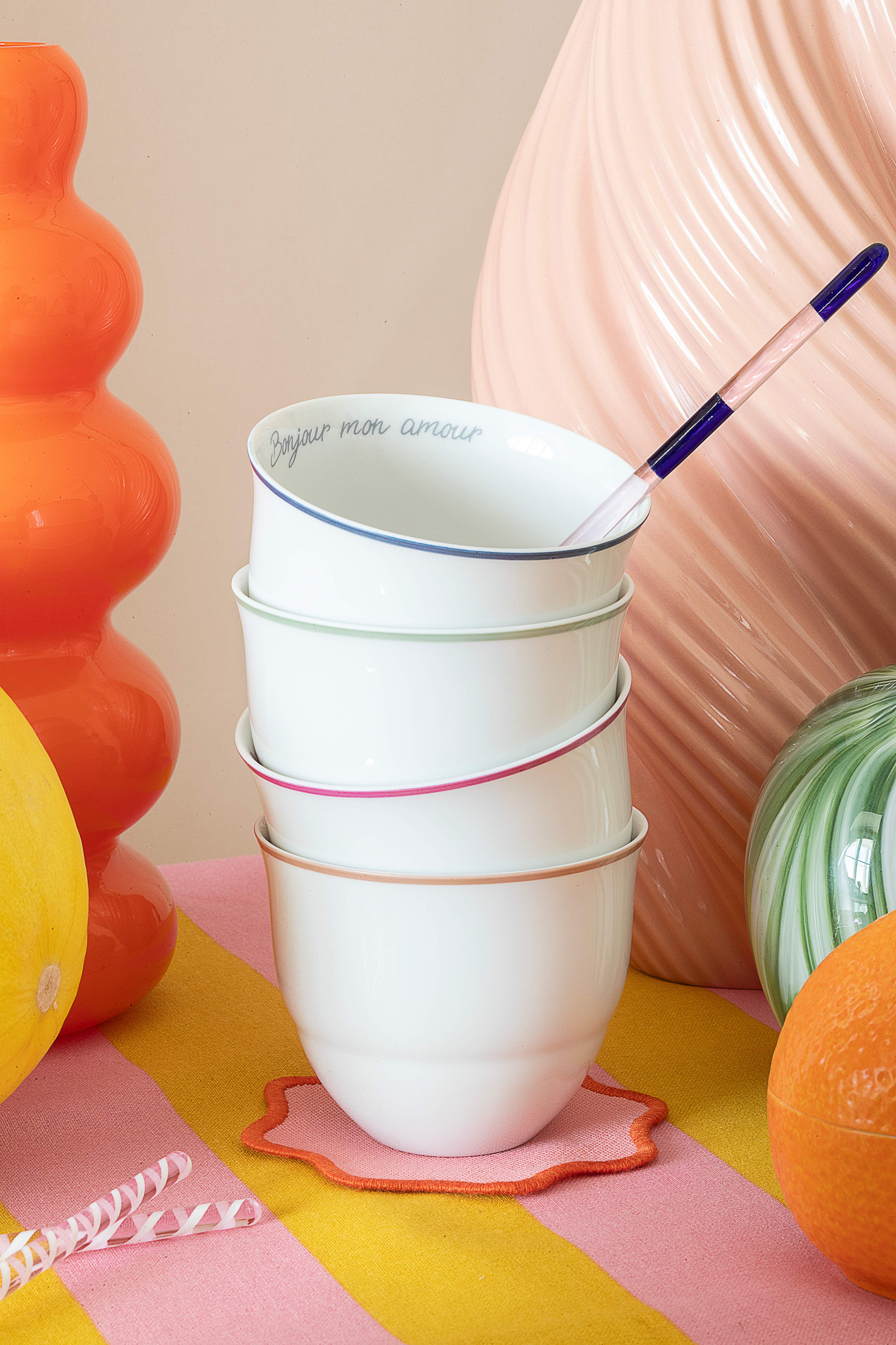 Porzellanbecher_Augarten_Stapel