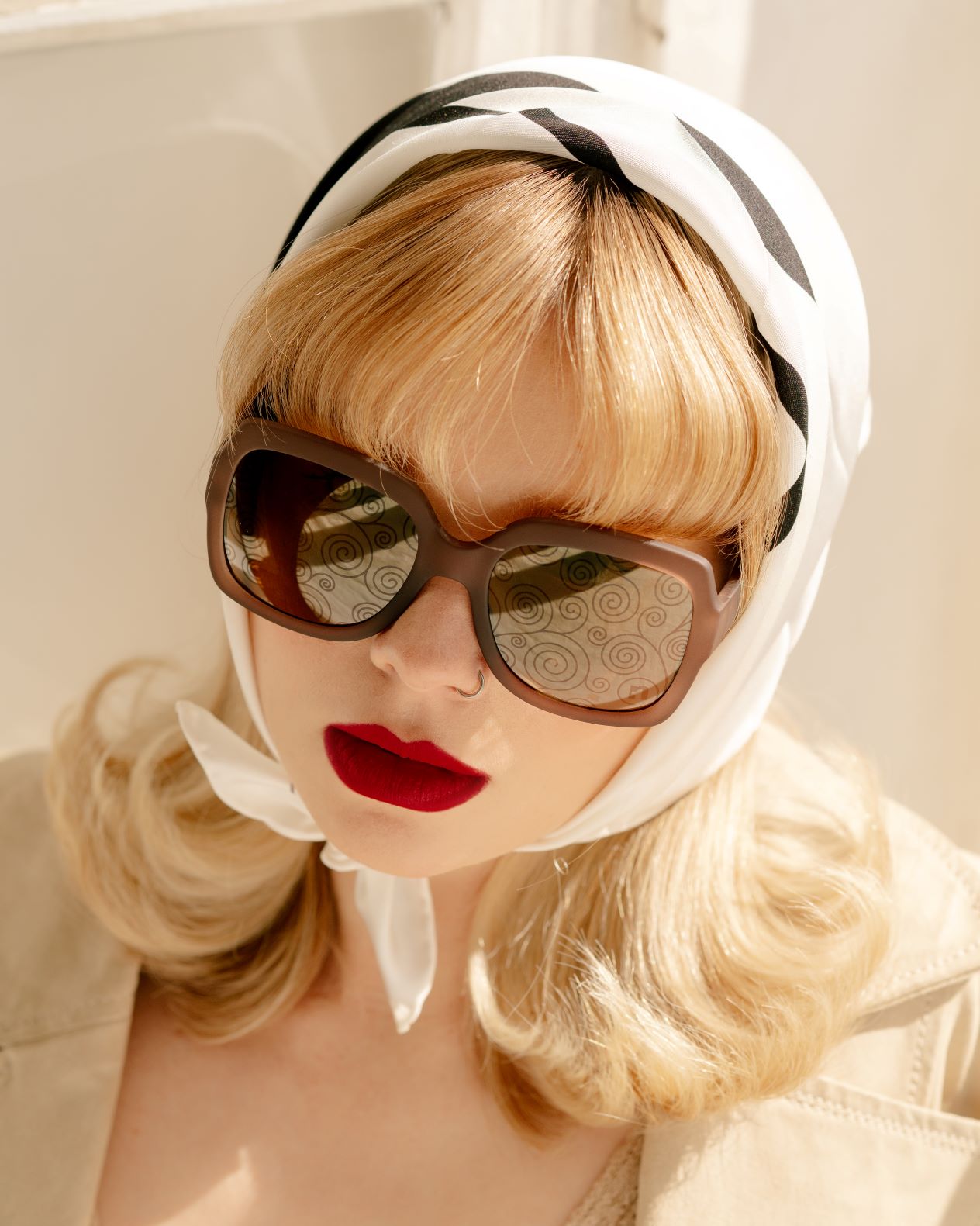 Sonnenbrille_LadyinGold