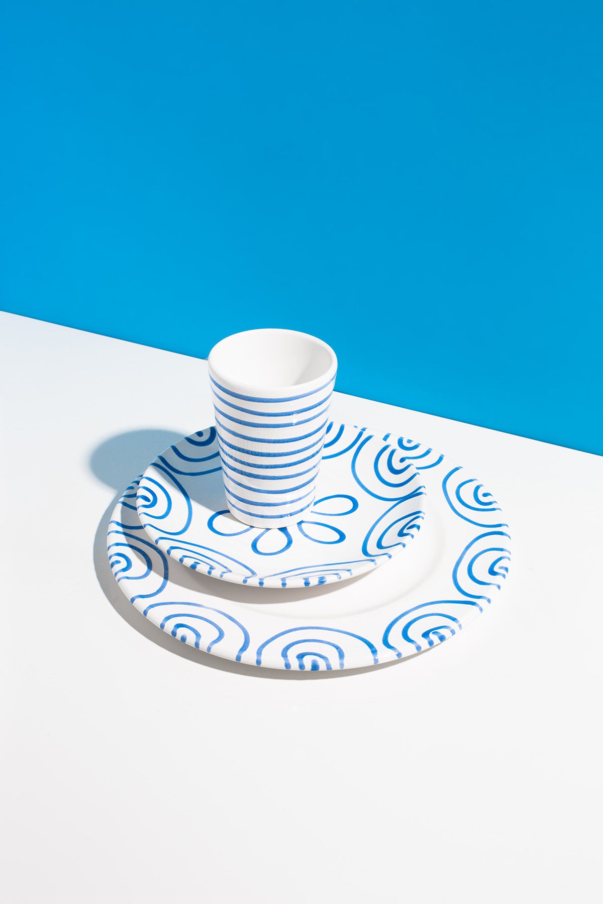 Stillleben-blau-geflammt