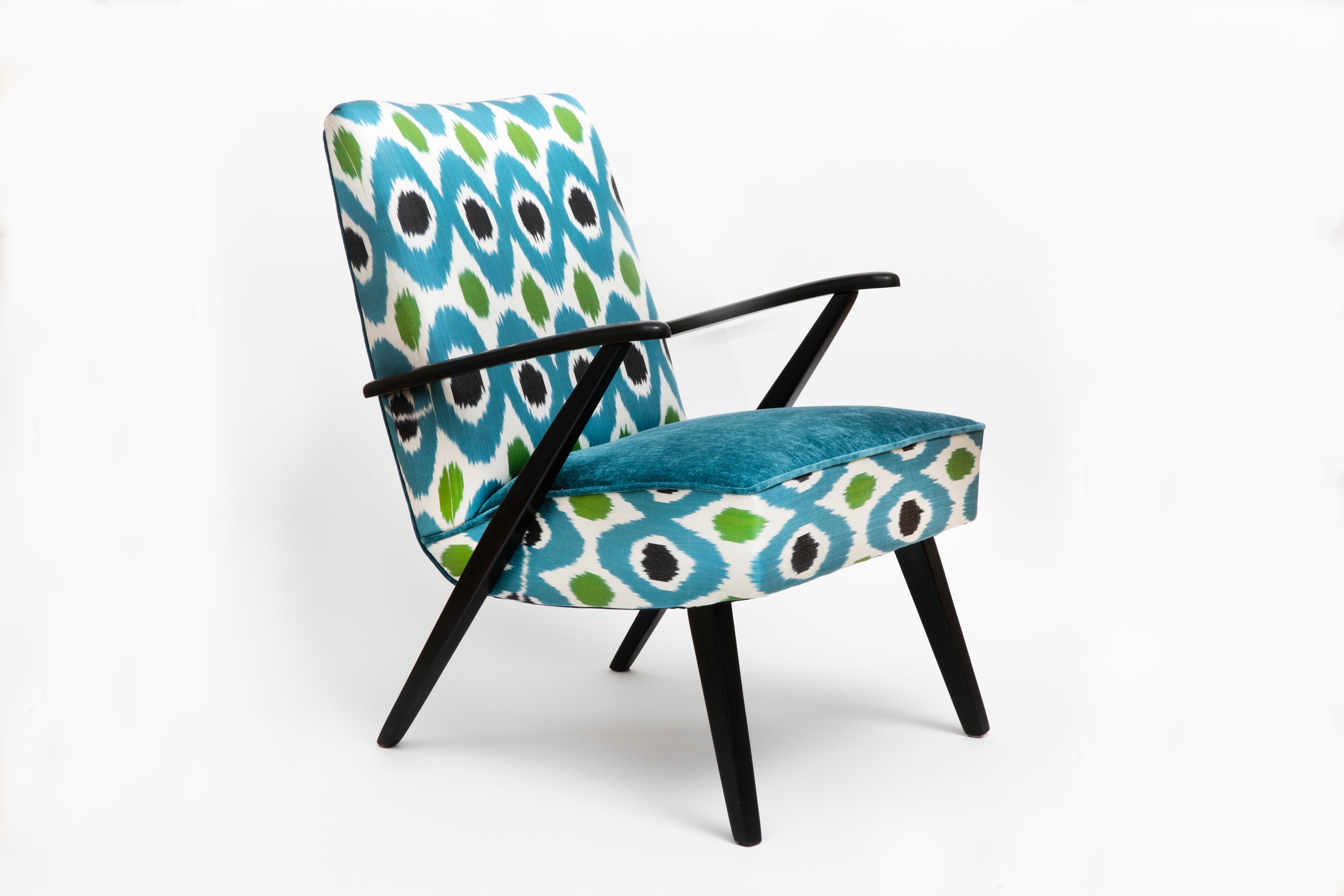 Vintage Armlehnenstuhl mit Ikat-Stoff