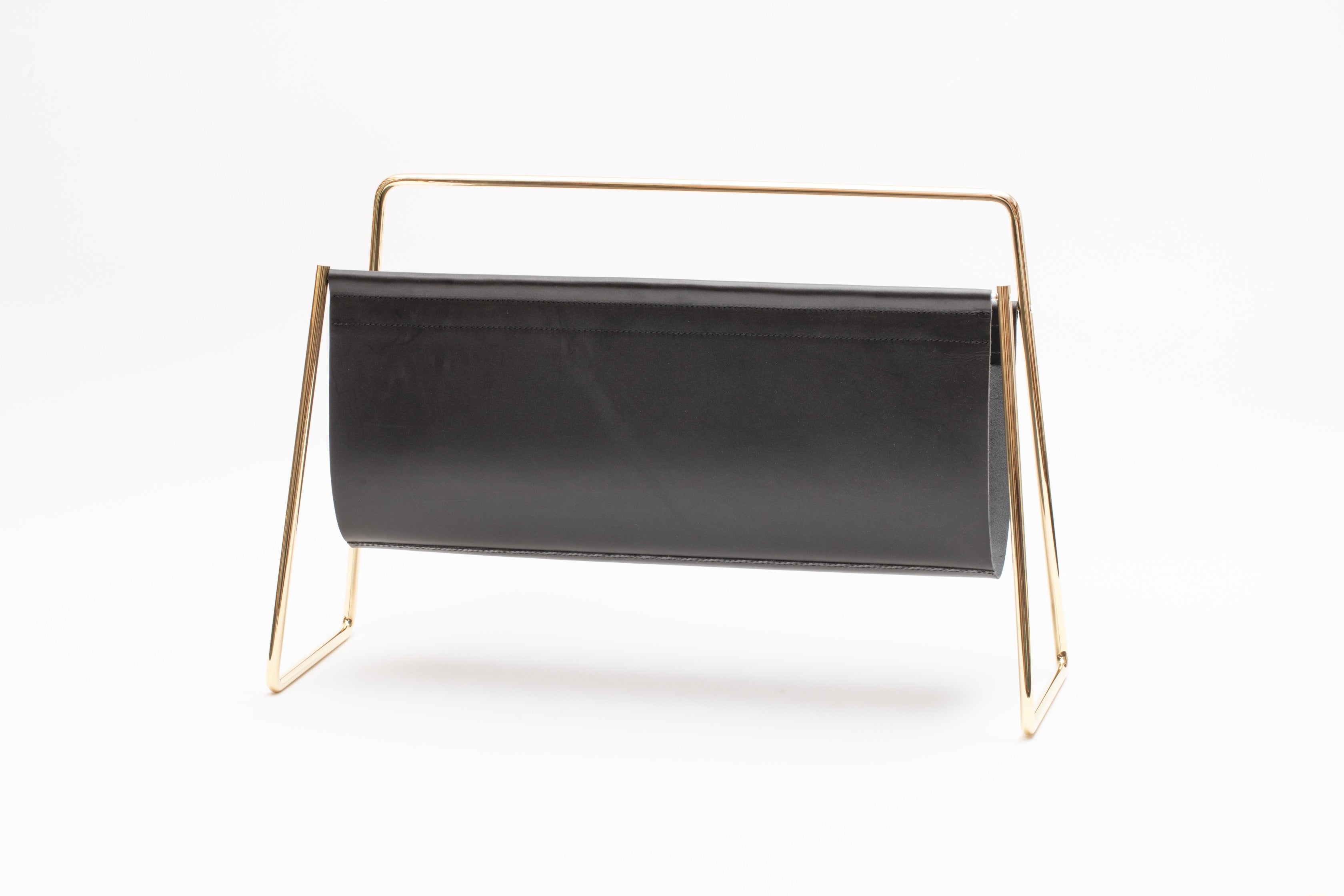 "Zeitungsständer" von Carl Auböck ★ Tradition trifft Interior ★ wohnen mit Stil