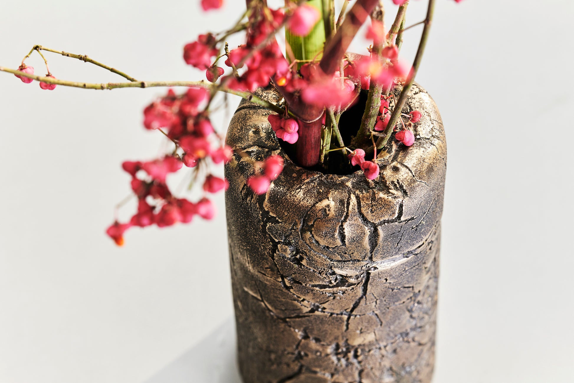 Geschenkidee ★ Vase aus massiver Bronze für Ihre perfekte Tischdeko