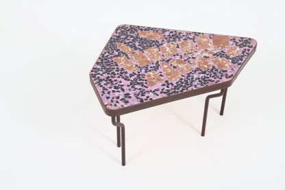 Exklusiver Tisch "Prince Al" mit Terrazzo-Oberfläche von Felix Muhrhofer online Design Foyer