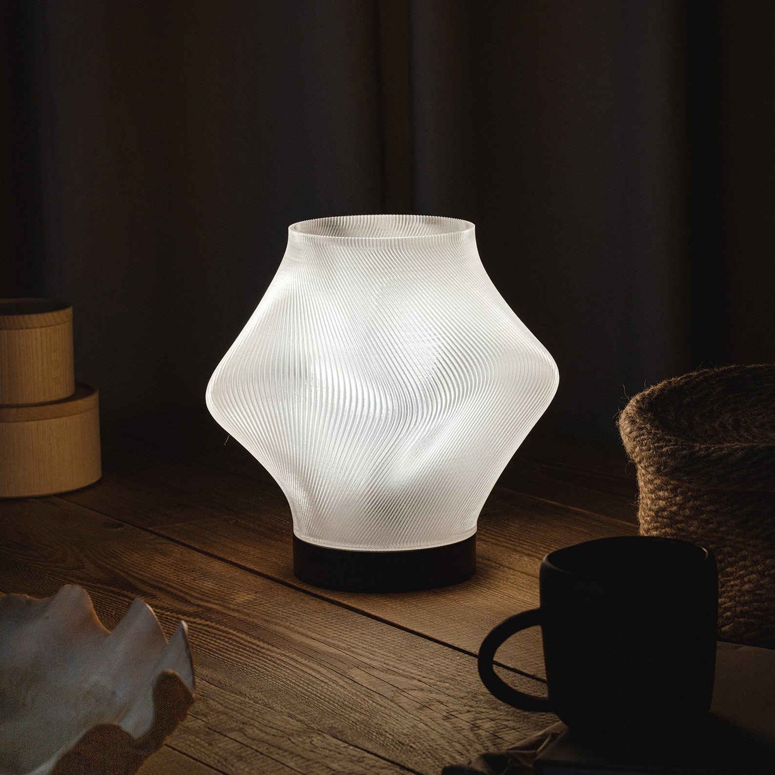 Bloz 340g Tischlampe von Sheyn_näher